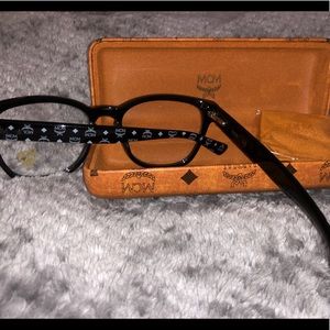 MCM EYEWEAR
